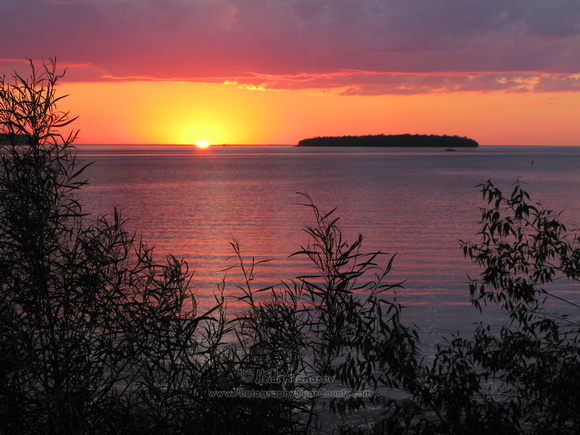 Purple Sunset and Horseshoe Island IMG_0384