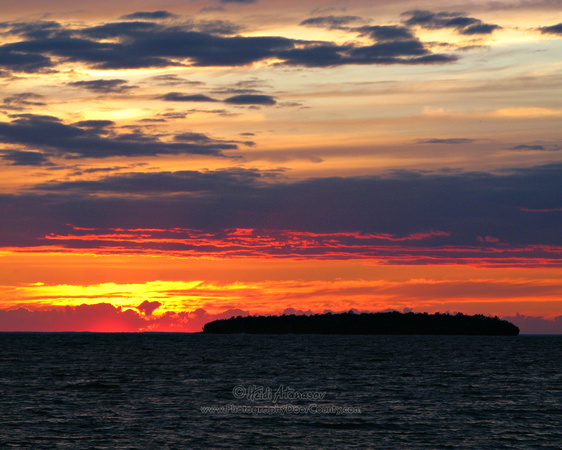 Painted _  Sunset over Horseshoe Island IMG_6121